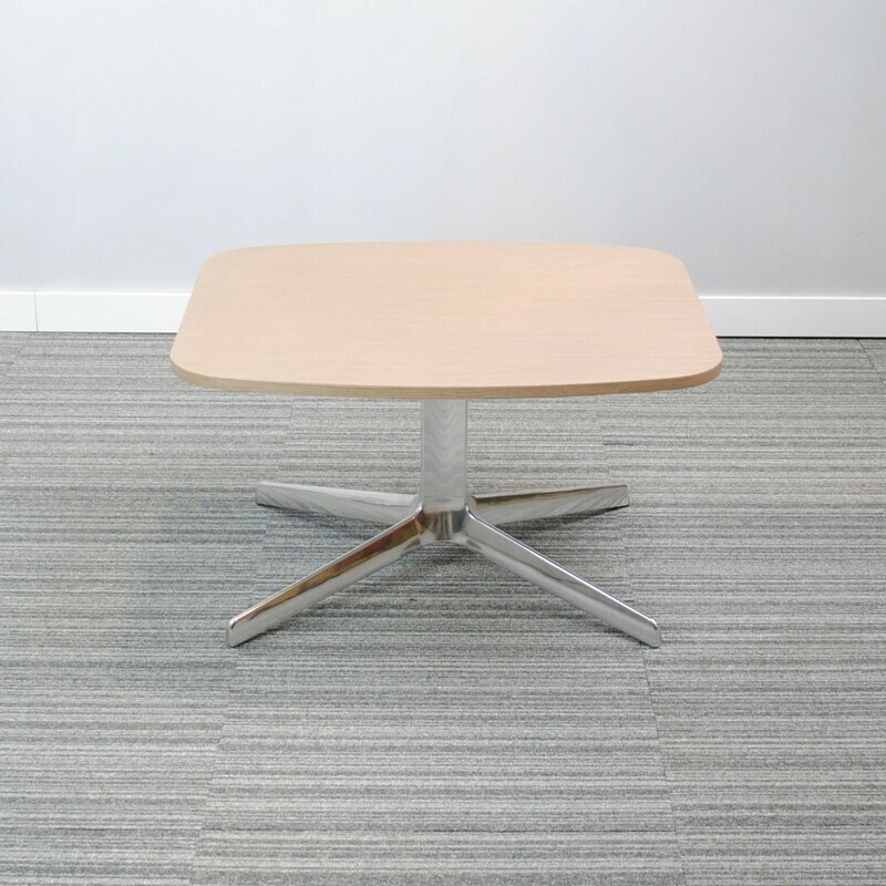 Cover Occasional Table by Teknion