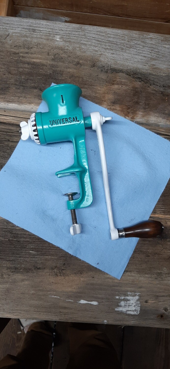 Universal 1 meat grinder