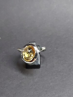 Ring 18 kt