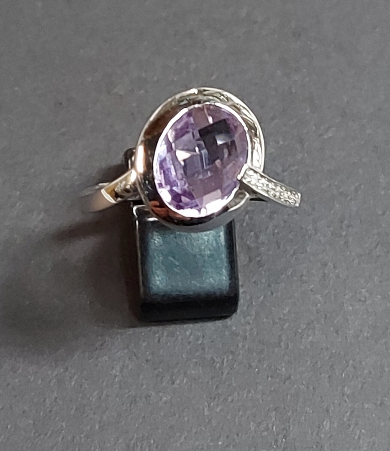 Ring 18 kt