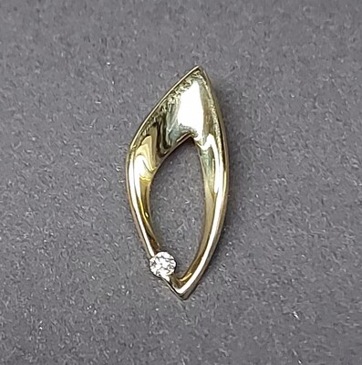 Hanger 18 kt