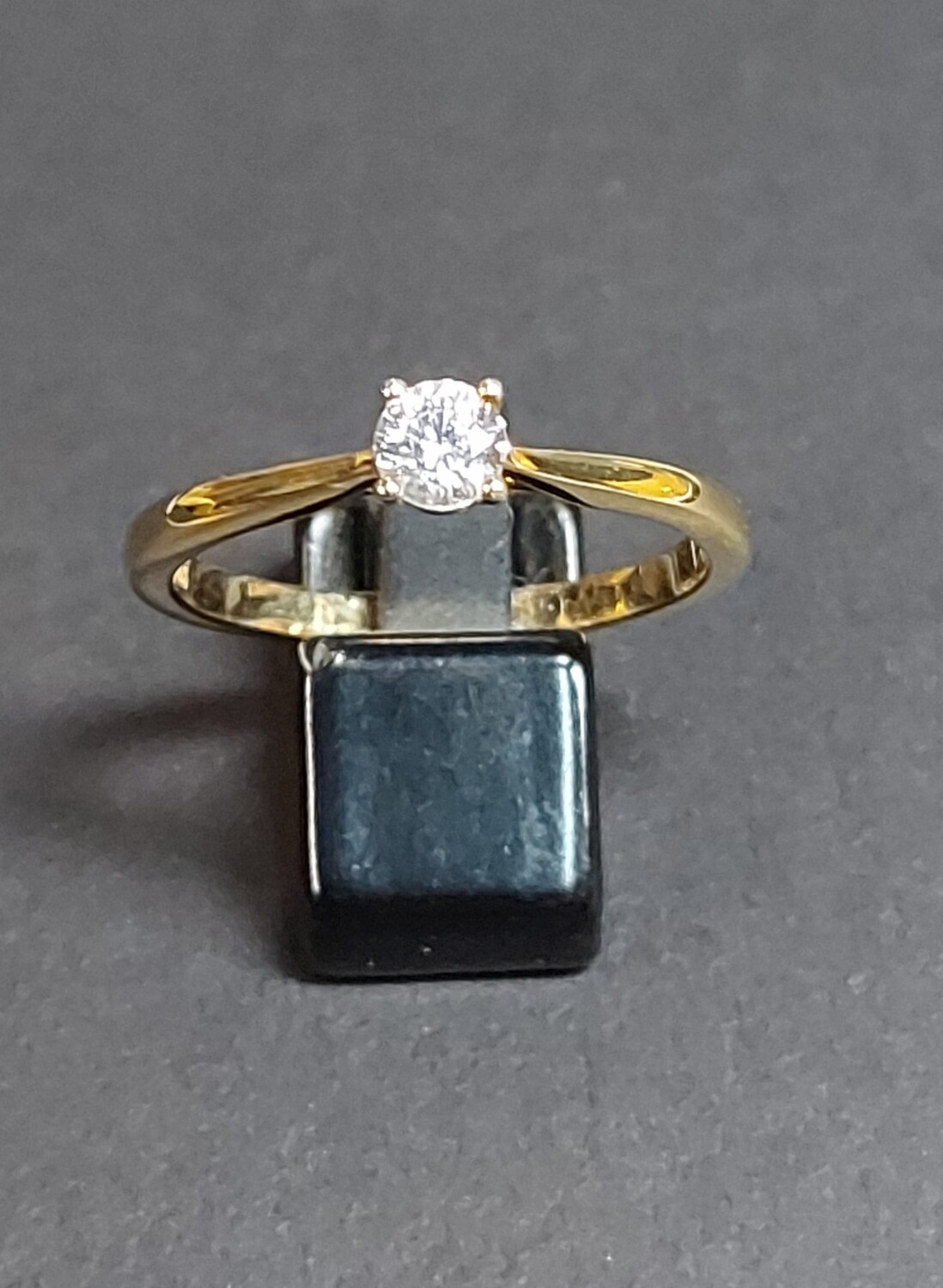Ring 18kt