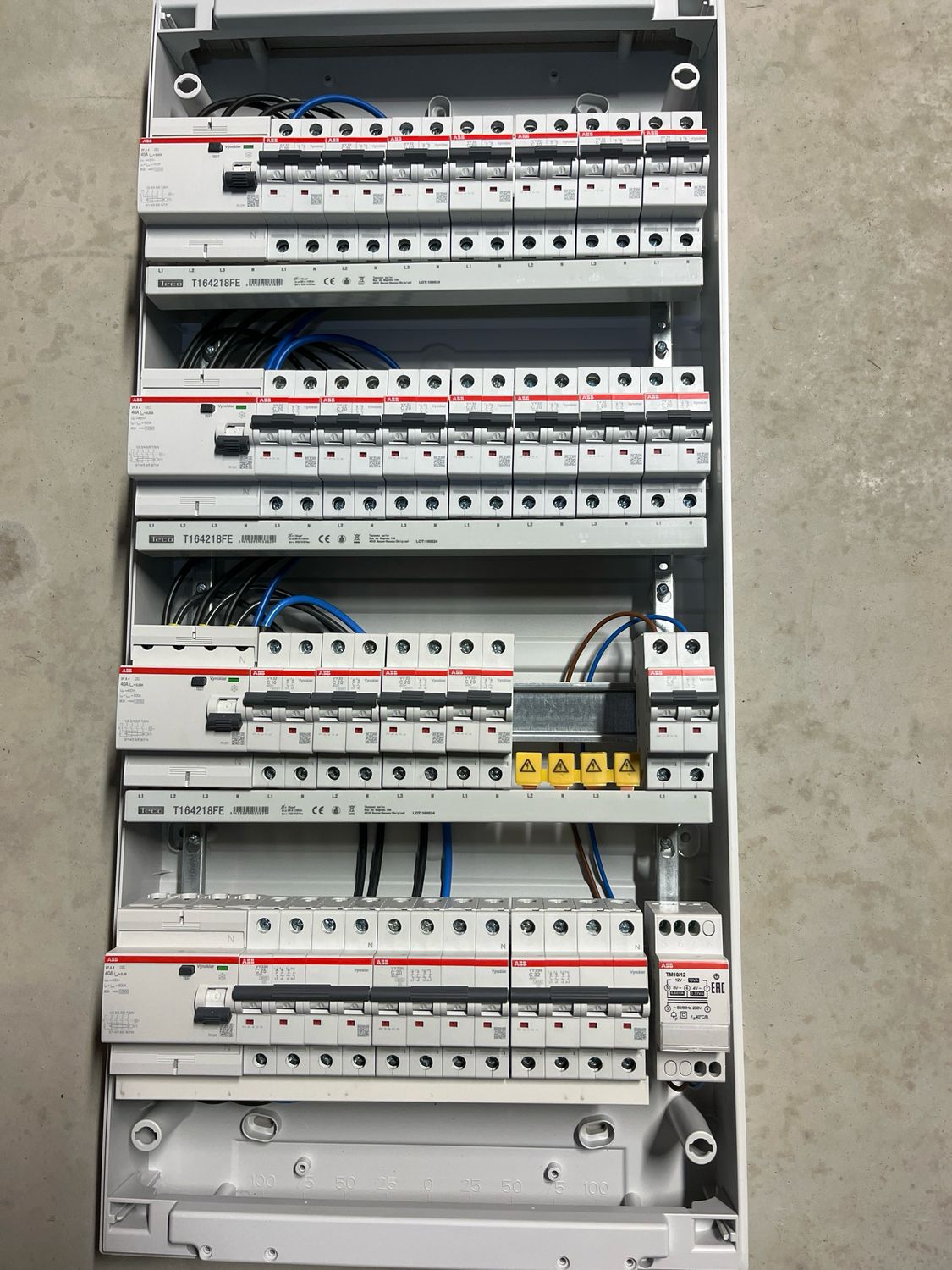 ABB voorbedrade zekeringskast 72 modules Type 11