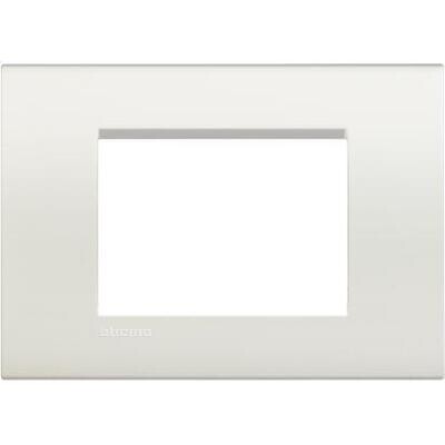 BTICINO - LivingLight - Rechthoekige afdekplaat 3 modules wit BTICINO - LivingLight - Rechthoekige afdekplaat 3 modules wit