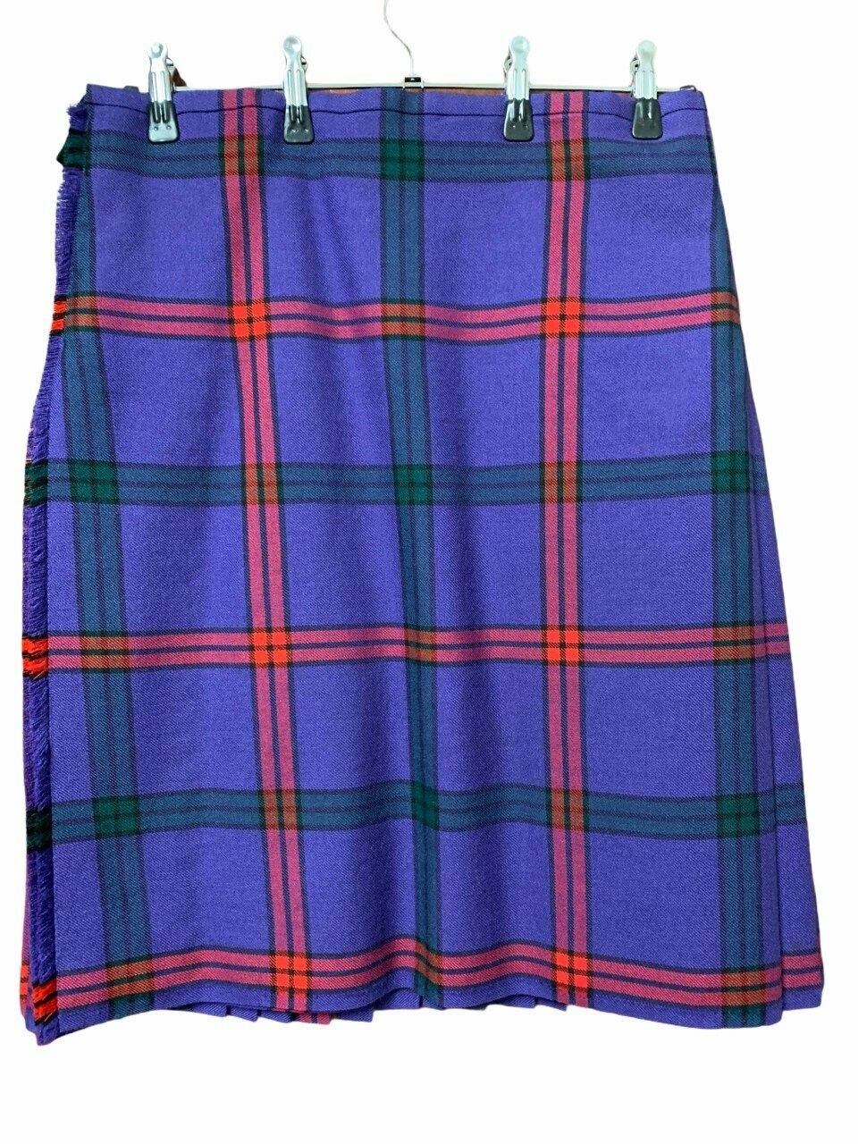 Ex-Display Modern Montgomery Tartan Kilt, 30"-32"/25"