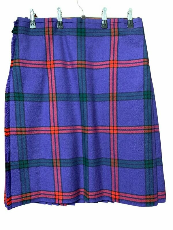 Ex-Display Modern Montgomery Tartan Kilt, 30"-32"/25"