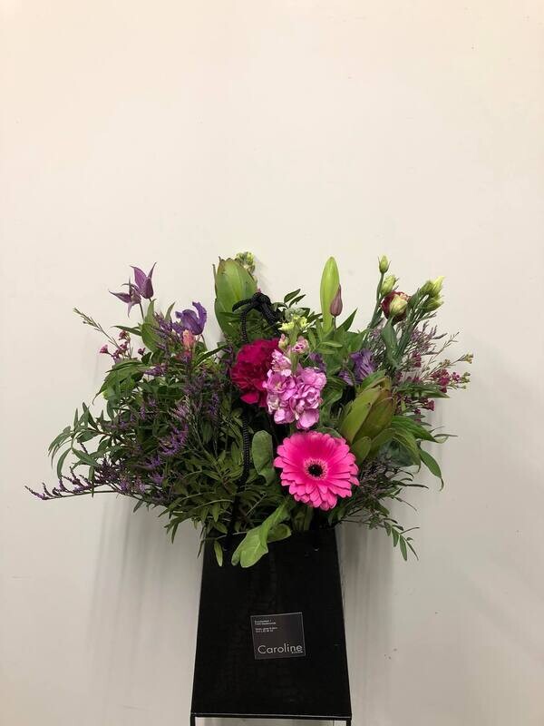 Boeket groen roze tinten