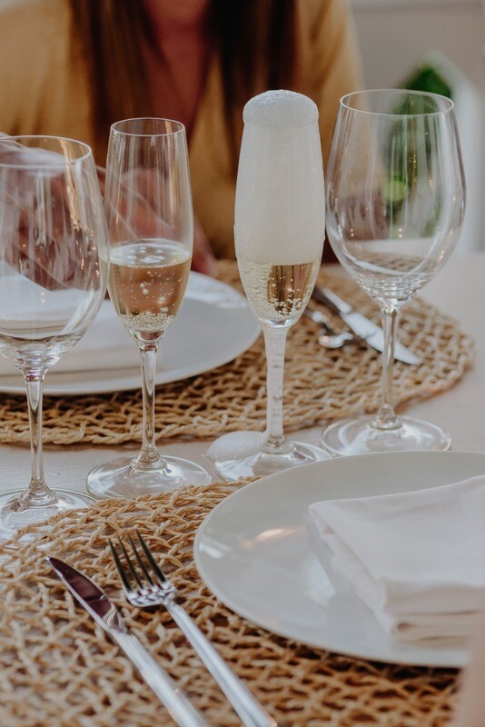 Bini Love: Estancia + Cena