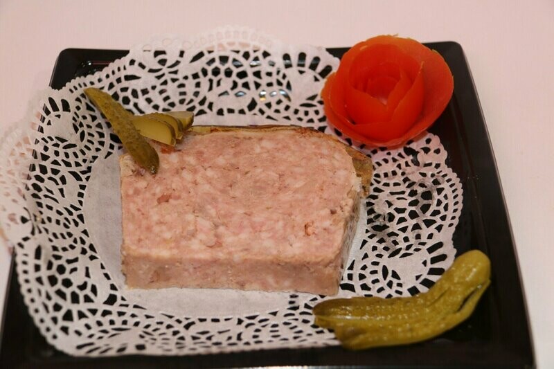 Pâté de lapin ( la tranche environ 150gr)