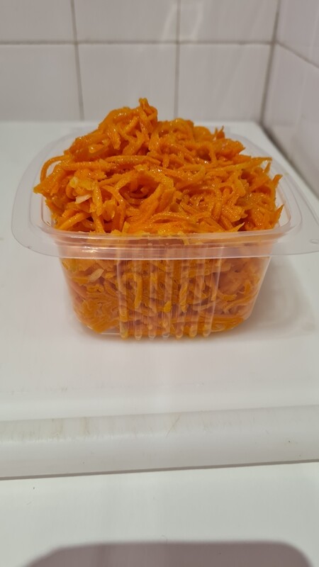 Carottes rapées ( la barquette d'environ 450gr)