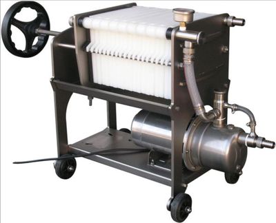 Platenfilter 20x20 cm met pomp, 230V - 20 platen