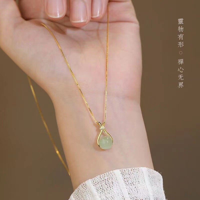 * Jade Titanium Steel Necklace Women&#39;s Light Luxury Niche Pendant Women&#39;s Clavicle Chain Ins Simple Neck Chain Spot Wholesale