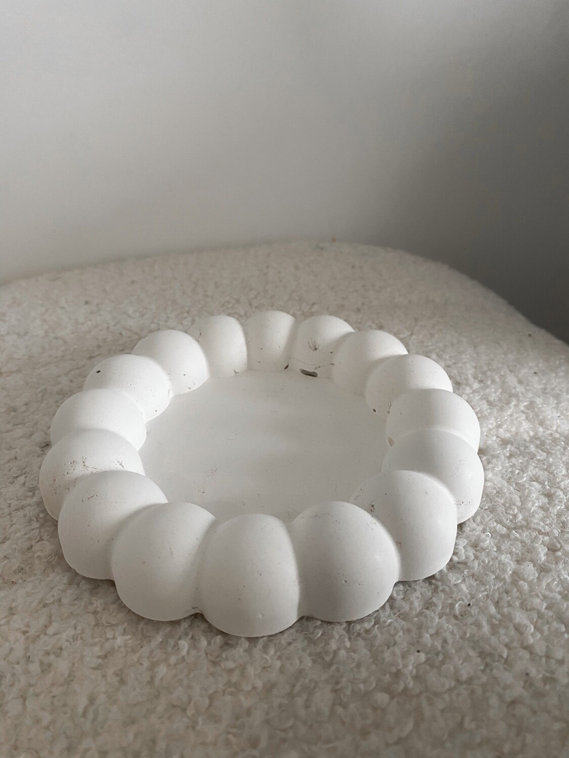 Ava
