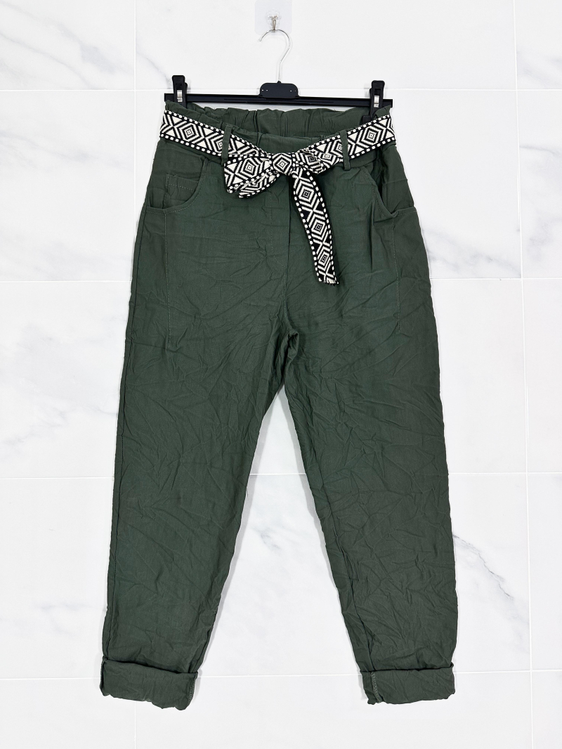 Pantalon avec poches - ceinture imprimé- coupe mom