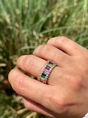 Ring farbig