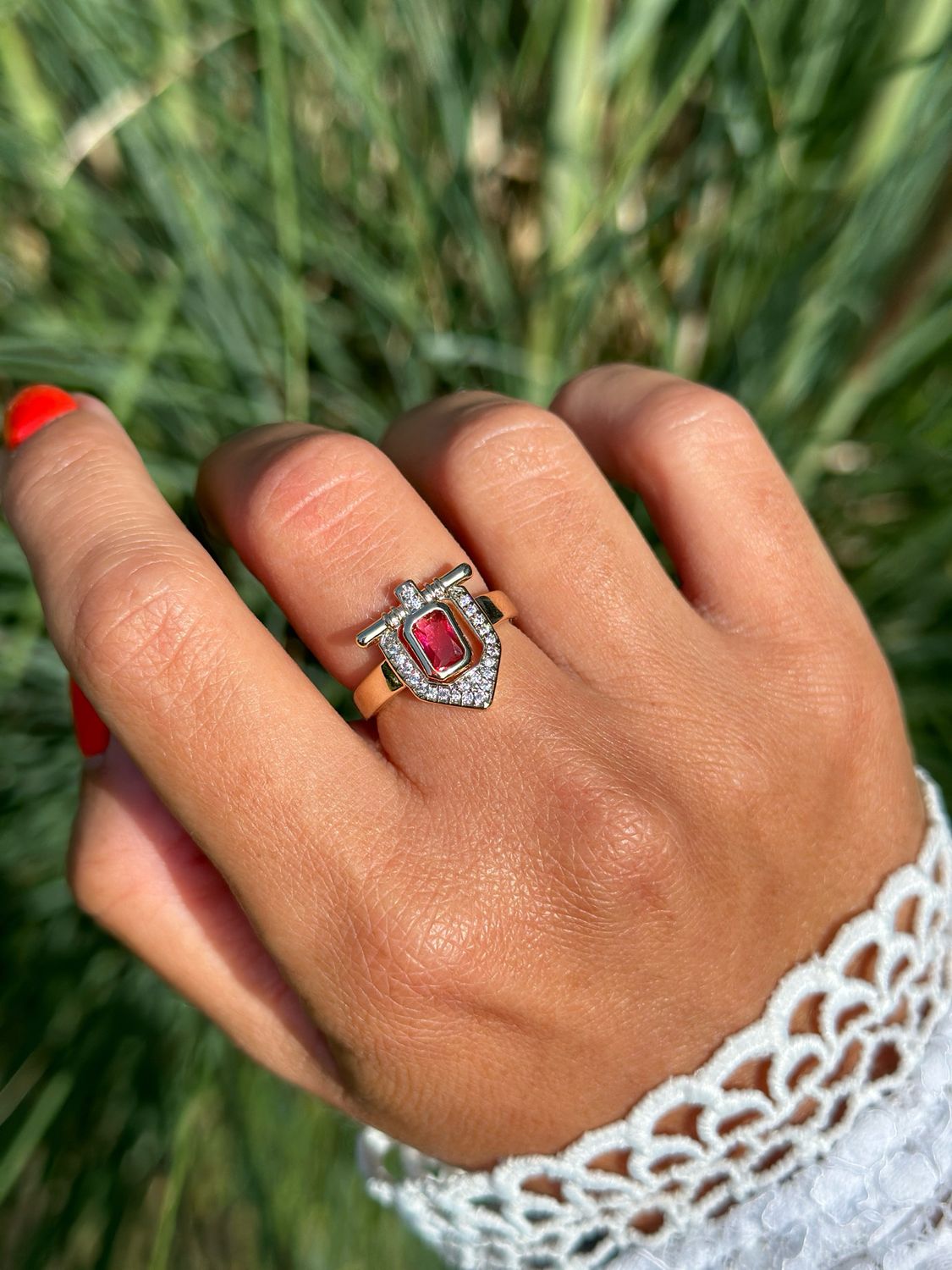 Ring pink