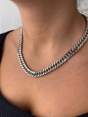 Halskette extravagant silber