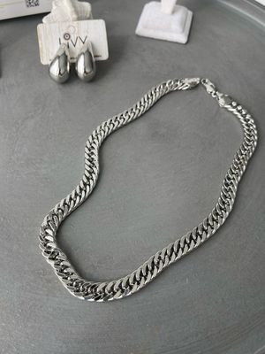 Halskette extravagant silber