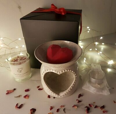 Limited Edition Handmade Wax Melter & Candle gift set