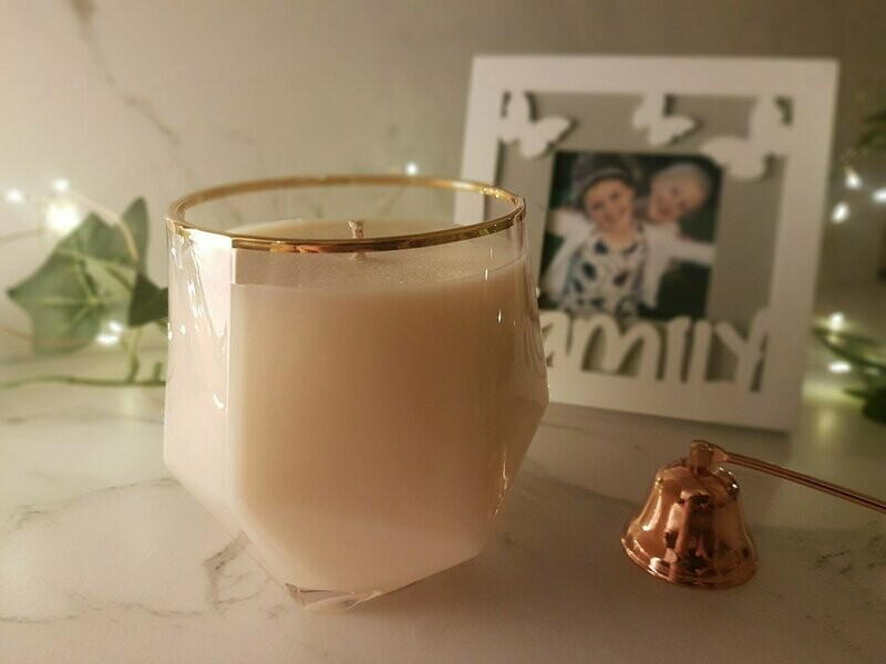 Limited Edition Geo Rose Glass 40cl Soy Wax Candle