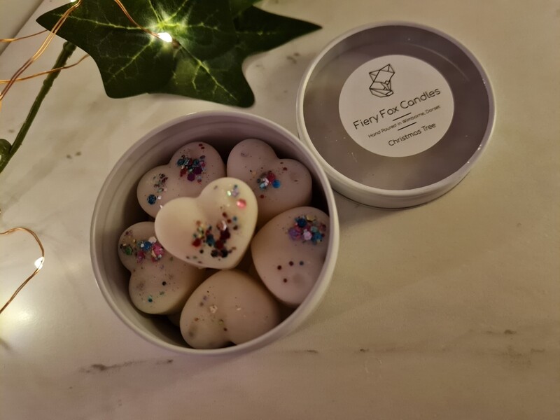 Tin of 11 Small Winter & Festive Soy Wax Melts