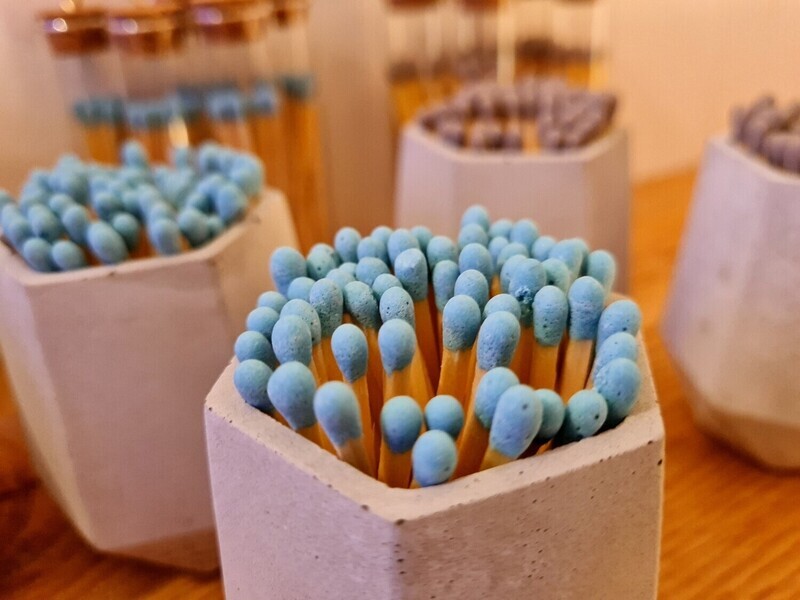 Refill of 60 long matches