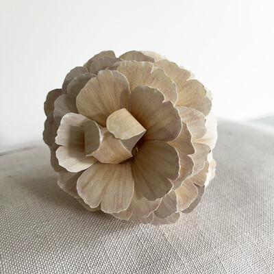 Handcrafted paper flower - Vanilla Carnation