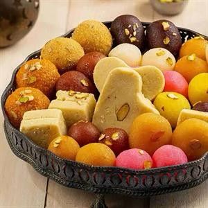 DESSERT &amp; SWEETS