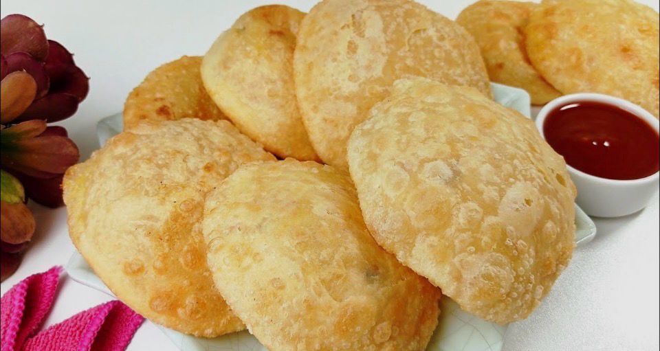 SALE - ALOO PURI - 10 PCS