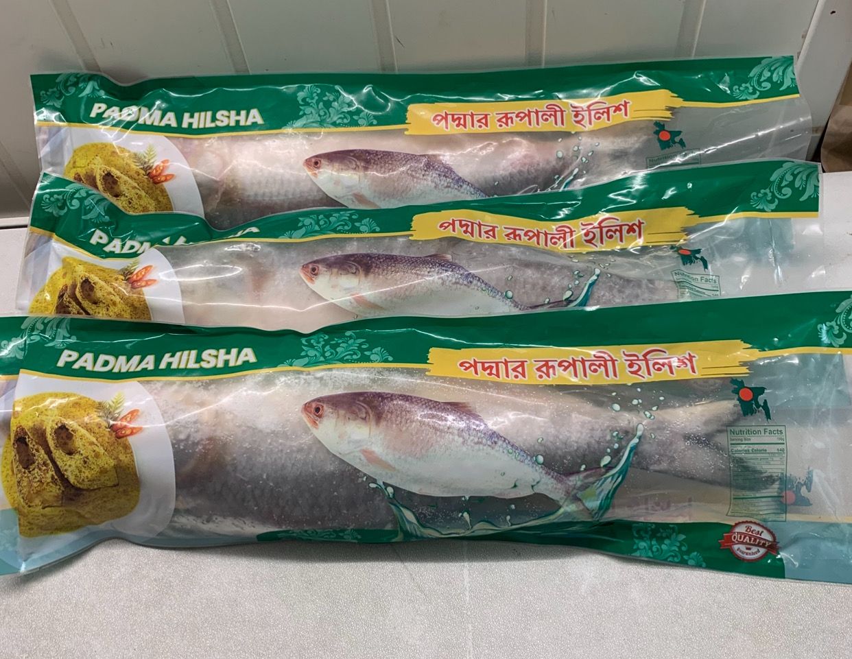 WHOLE CHANDPURI HILSHA 1550-1800 G - PRIS PR KG