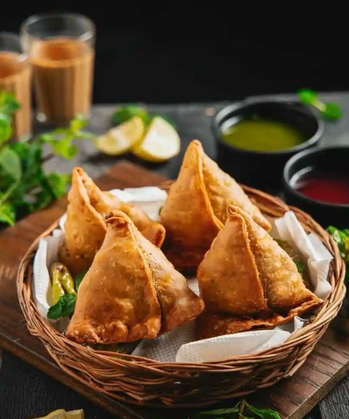 VEG. SHINGARA 10 PCS
