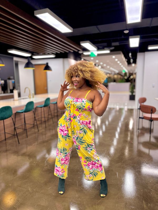 Summer Fitted Romper (2X BUT Fits like a Medium)