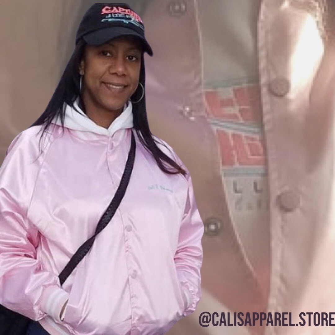 STYLISH & FASHIONABLE Unisex Striped Trim Satin Baseball Jacket STYLISH & FASHIONABLE Unisex Striped Trim Satin Baseball Jacket