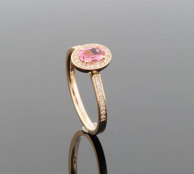 Mehrsteiner, mit Diamant
585/- Gold, rotgold
36 Brillant - Diamant Wesselton ( H ) SI kleine Einschlüsse Brillantschliff 0,14ct.
1 Turmalin, rosa 0,45ct.
Ringgröße 54