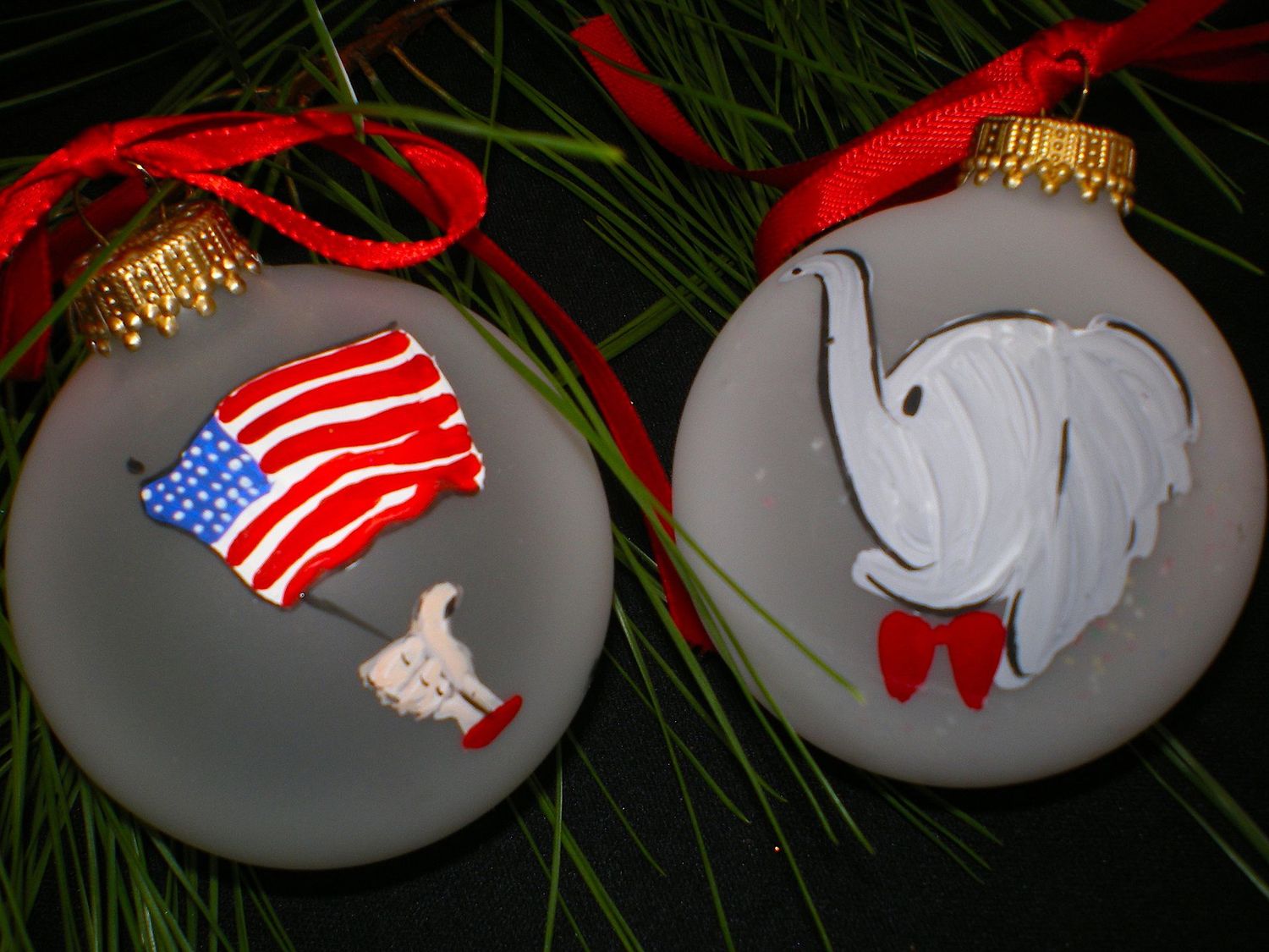 ELEPHANT ORNAMENTS