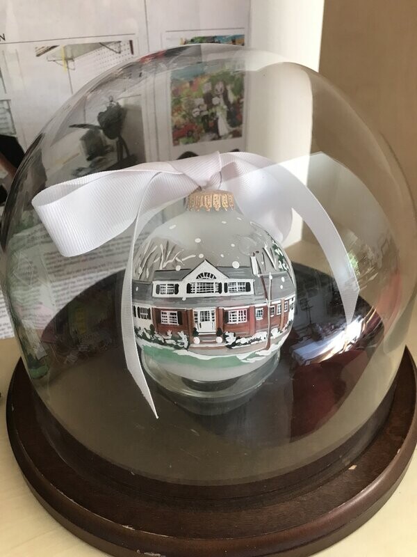 GLASS CLOCHE