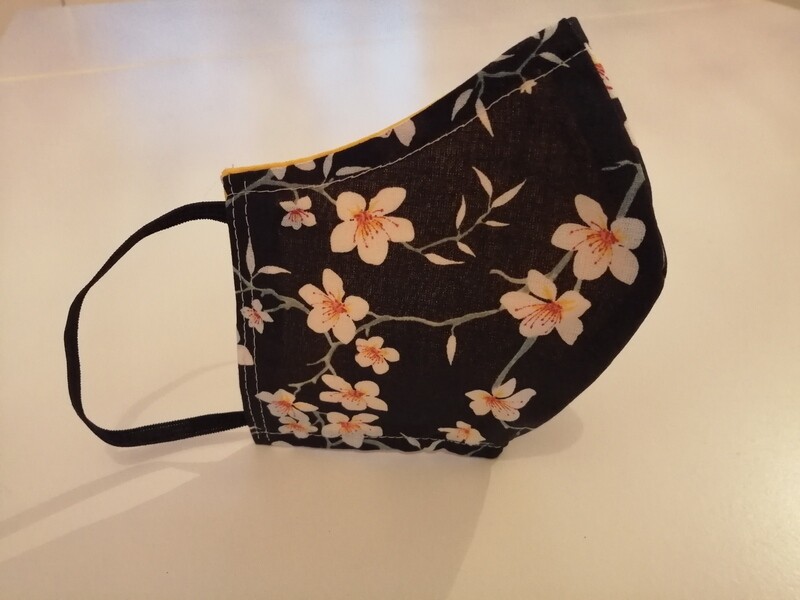 Lot de masques - , les ventes publiques en 1 clic