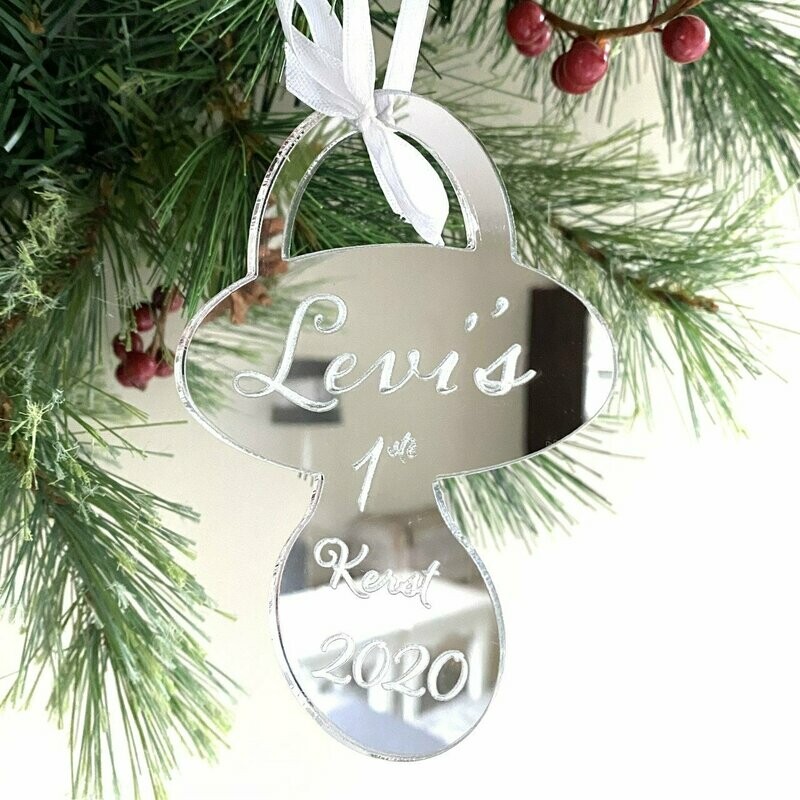 Kerstbal baby speen met naam en jaartal