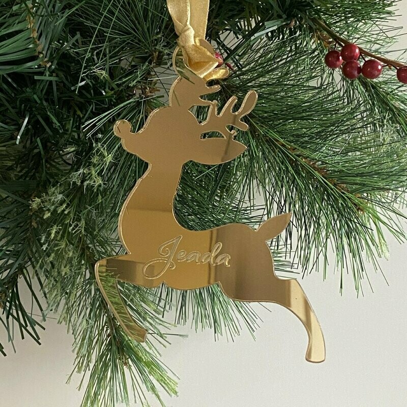 Kerstbal in vorm van een hertje rendier naam