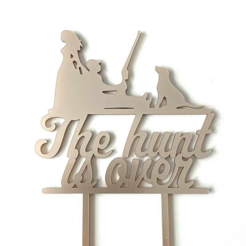 The hunt is over met silhouette taart topper