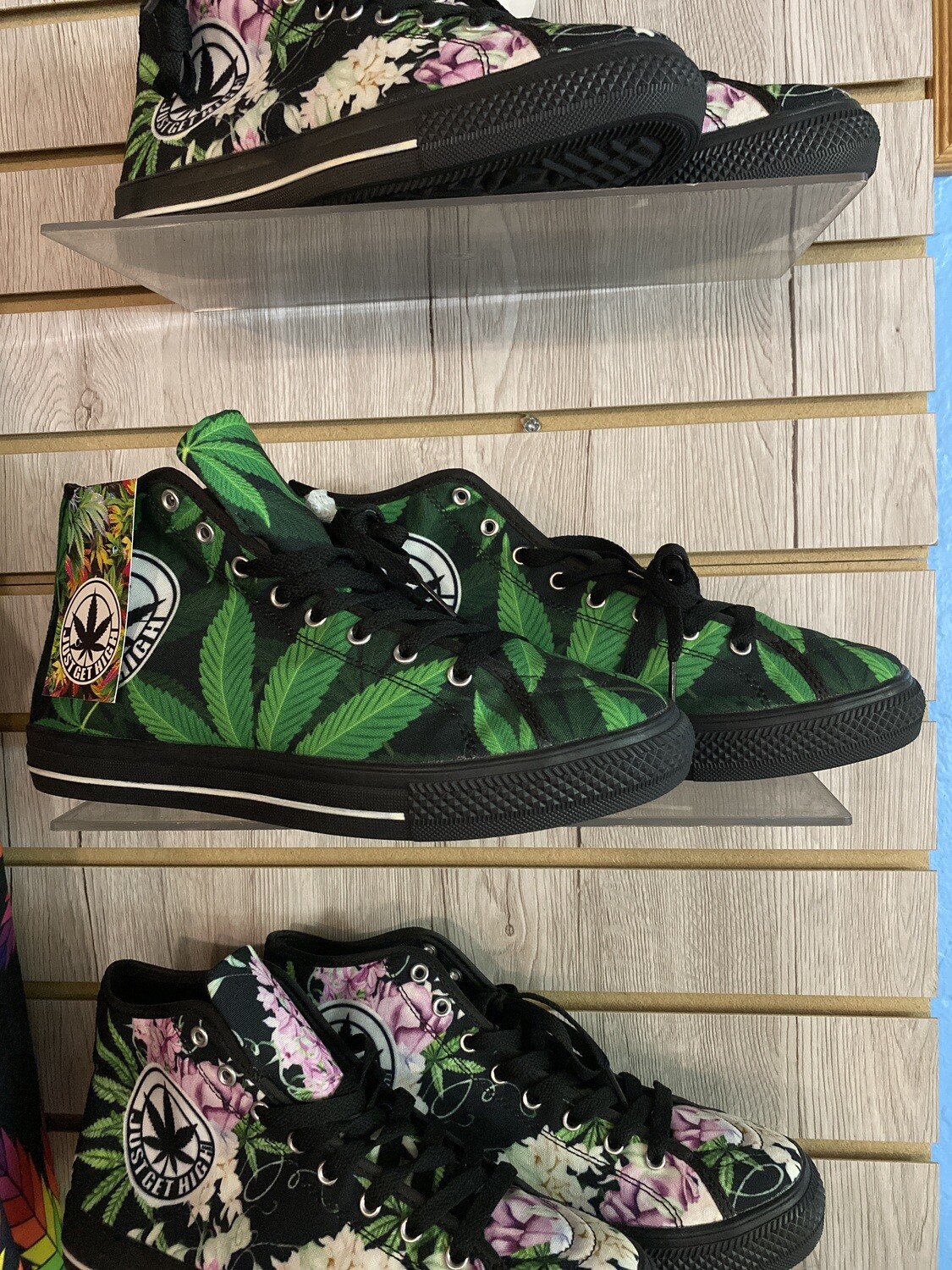 Sneakers/ Just Get High / Mens /Layered Leaves