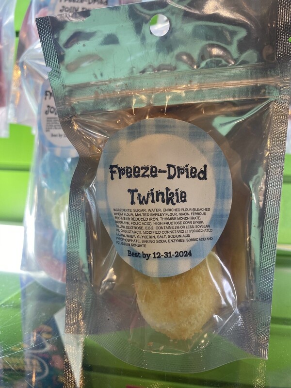 Twinkie freeze dried