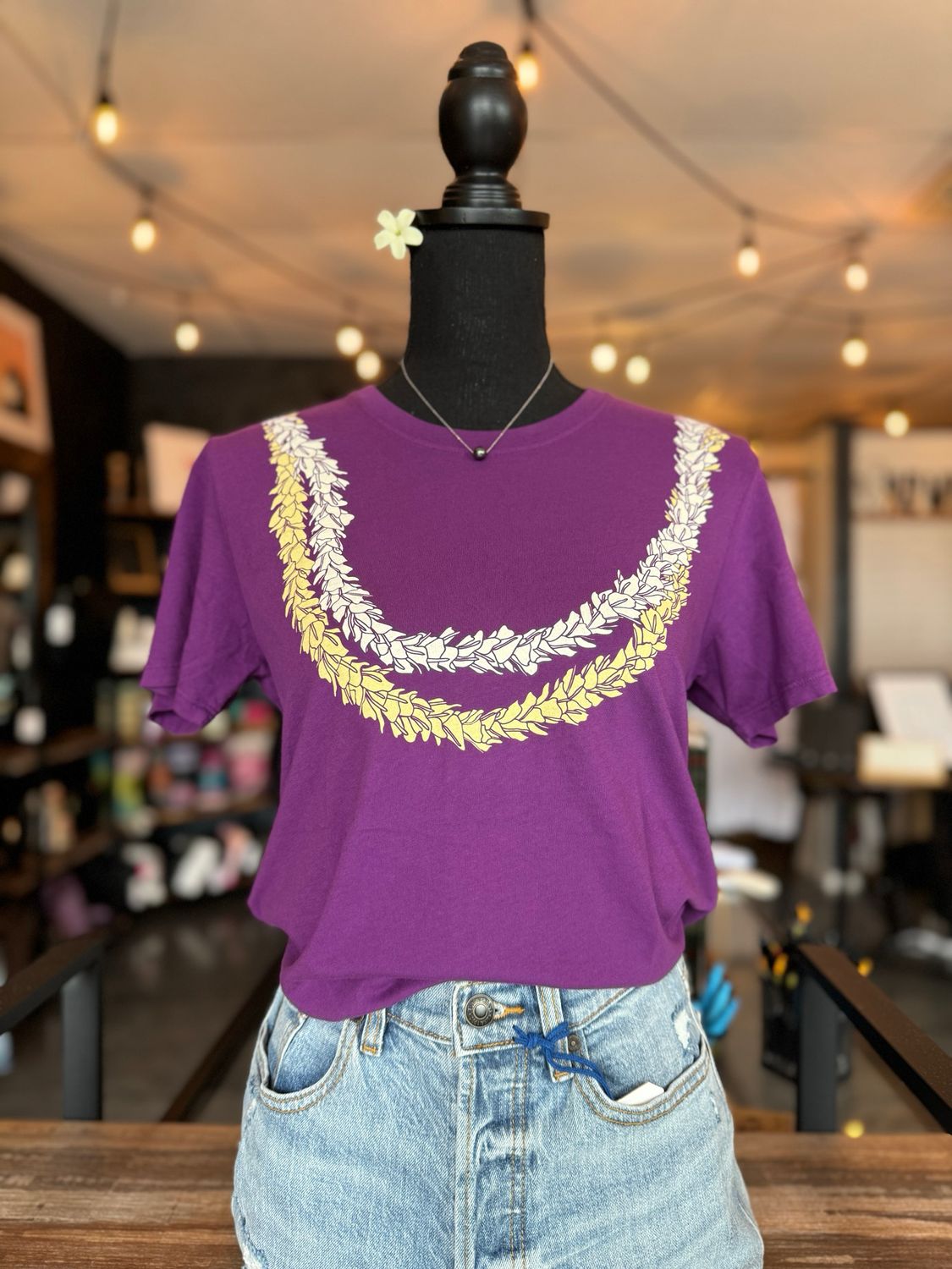 Lei Awapuhi (plum) MM