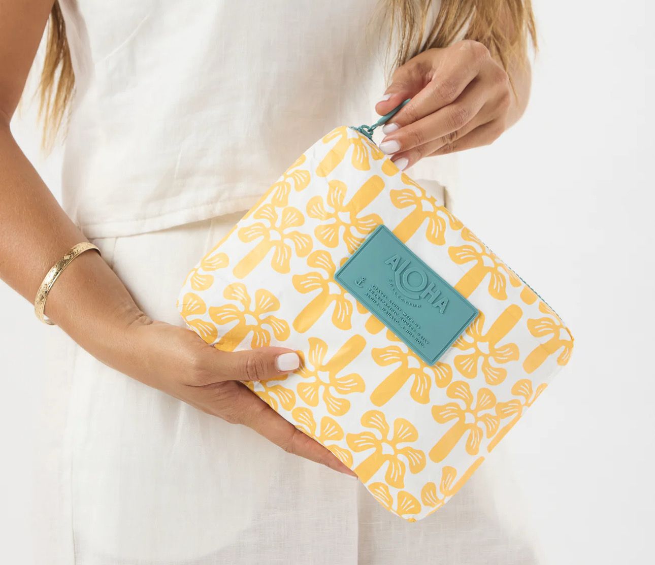 小物 paka Amazon.com: ALPAKA Zip Pouch Black X-Pac- RFID-Blocking