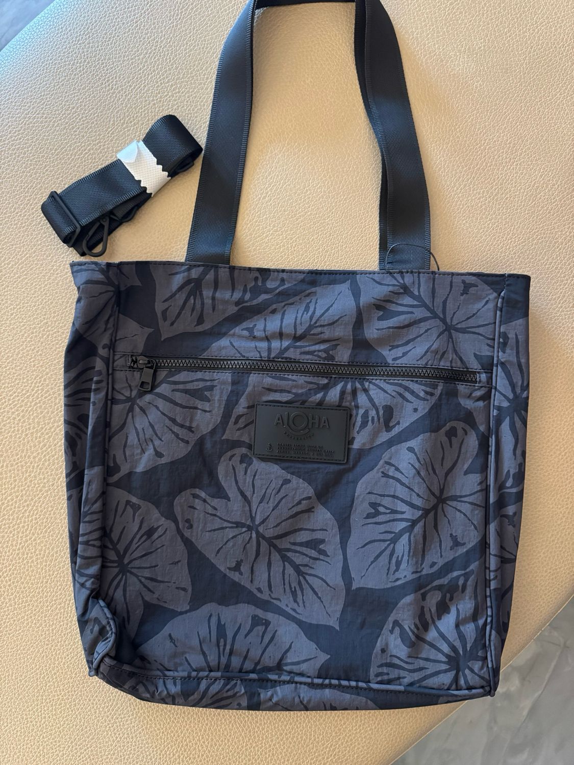 S26 Daily Tote