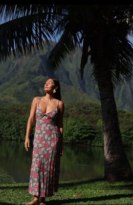 Marina Dress Shells &amp; Pua 