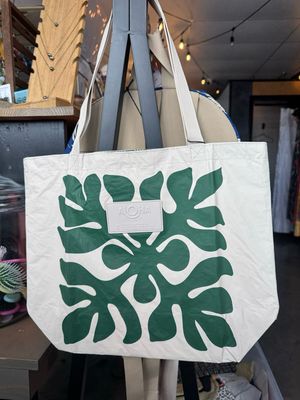 F26 RVS Tote