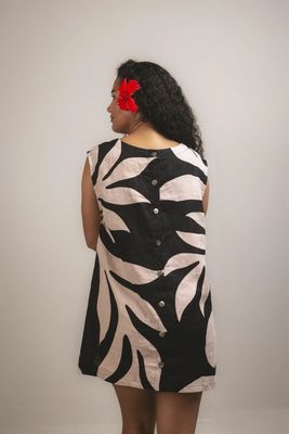 Laie Mini Dress Uru Black