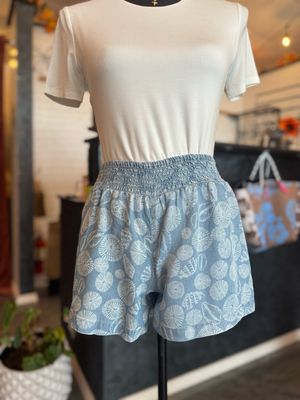 Women's Shorts - Shell Treasure