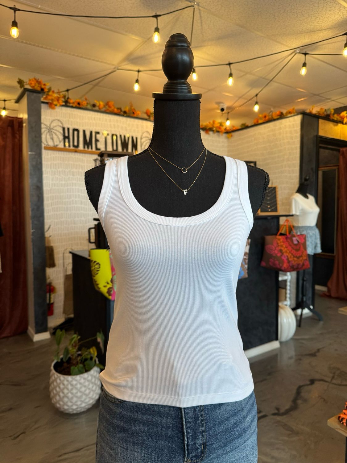 Rowe Scoop White Tank